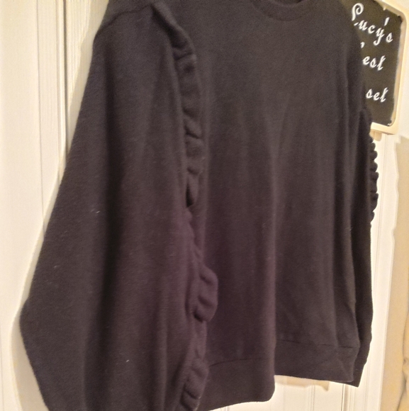 A New Day Black Ruffle Sleeve Sweatshirt - Picture 4 of 9